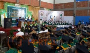 Wisuda MA Zainul Hasan Genggong Angkatan IX Berlangsung Khidmat