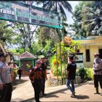 Patroli Antisipasi 3C, Polsek Pronojiwo Juga Berikan Himbauan Kamtibmas 
