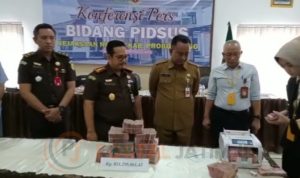 Pemerintah Kabupaten Probolinggo Terima Pengembalian Kerugian Negara Dari PT. Adika Raya Persada