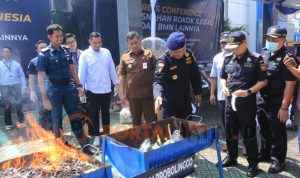 Tekan Potensi Kerugian Negara, Barang Kena Cukai Ilegal Dimusnahkan