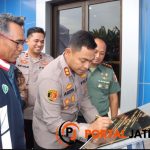 Jelang Lebaran, Kapolres Probolinggo Resmikan Bangunan Baru Pos Lalu Lintas di Exit Tol Leces 