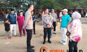 Kapolres Sampang Kunjungi Pantai Lon Malang, Antisipasi Kecelakaan Air