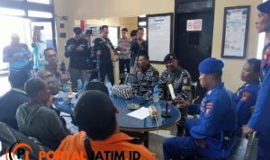 Polres Sumenep Bersama TNI AL dan Basarnas Berhasil Evakuasi 2 ABK Makmur Jaya di Perairan Pulau Giliraja