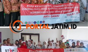 Lima Organisasi Nakes Ketapang Gelar Aksi Damai Menolak Pembahasan RUU Kesehatan Omnibus Law