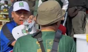 Aksi Heroik Caleg DPR RI Mengevakuasi Seorang Ibu yang Terhimpit di Tengah Jutaan Massa AMIN  