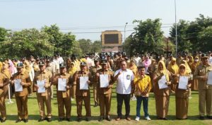 Pj Bupati Ugas Pimpin Ikrar Bersama Dan Penandatanganan Pakta Integritas Netralitas Pegawai