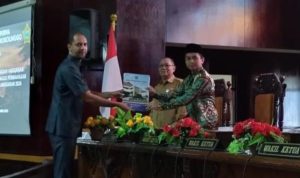 Banggar Sampaikan Laporan Pembahasan RAPBD 2024