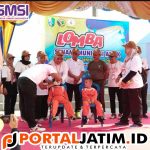 Ribuan Peserta Senam Imunisasi Anak Yang  Digelar UPTD Puskesmas Ketapang Bersama Forkompincam Padati Taman Merdeka