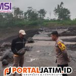 Warning!! Kepada Warga dan Sopir Truck Yang Hendak Menyeberang Sungai Besuksat