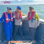 Dirpolairud Polda Jawa Timur Kombes Pol Arman Bersama Dirsamapta Polda Jawa Timur Laksanakan Patroli Perairan Selat Bali