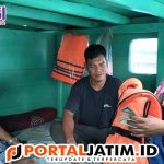 Berikan Edukasi dan Sosialisasi Penggunaan Lifejacket, Ini Pesan Aipda Haerul Umam Kepada Nelayan 