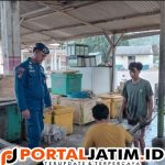 Berikan Edukasi dan Sosialisasi Kekawasan TPI Bripka Waluyo Ingatkan Nelayan Untuk Selalu Waspada Terhadap Cuaca Extrem