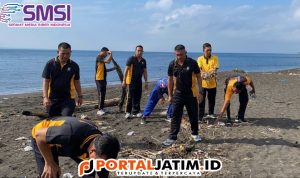 Kasat Polairud Polresta Banyuwangi, Pimpin Kegiatan Sapu Bersih Sampah Laut 