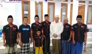 Komunitas Mobil CCS Ikut Berbela Sungkawa Kerumah Mantan Bupati Sampang 