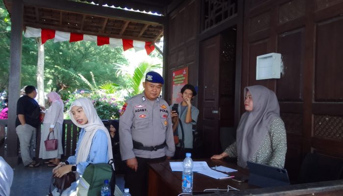 Personel Polairud Polresta Banyuwangi Patroli Obyek Wisata