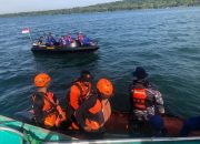 Kasat Polairud Pimpin Langsung Pencarian Hari Ketiga Terhadap Dua ABK Yang Hilang Diperairan Muncar 