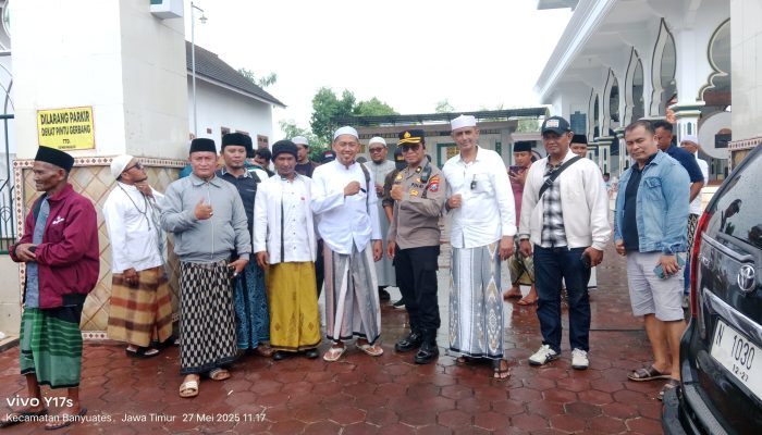 Ratusan Massa Kepung Rumah Warga Yang Bikin Resah Umat Islam