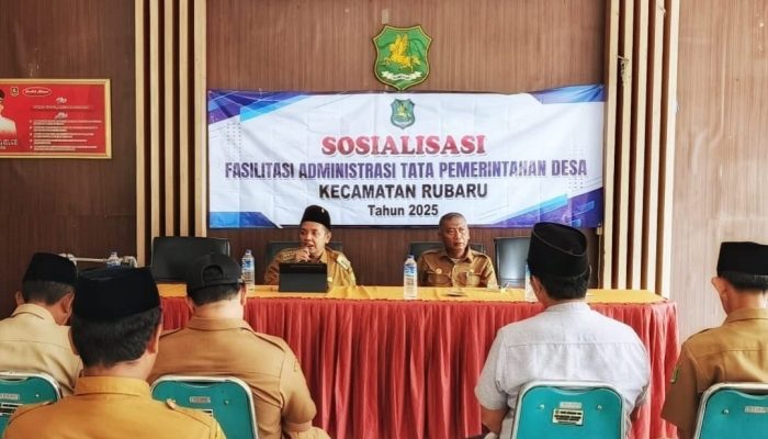 Sosialisasi Fasilitasi Administrasi Pemerintahan Desa di Kecamatan Rubaru: Meningkatkan Kemampuan Aparatur Desa