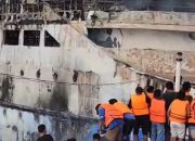 Tragedi KM Barcelona V Terbakar Dilaut Talise, 4 Orang Meninggal