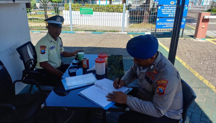 Personel Satpolairud Polresta Banyuwangi Lakukan Patroli Kekawasan Gardu Induk PLN