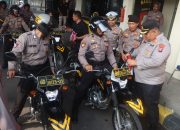 Menyemarakkan HUT ke-80 RI, Kapolres Pasuruan Pasang Umbul-Umbul, Bendera, dan Hias Kendaraan Dinas