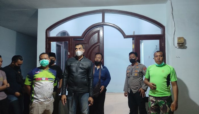 Mayat Pria Ditemukan Membusuk di Rumah Kontrakan di Desa Batuan Sumenep