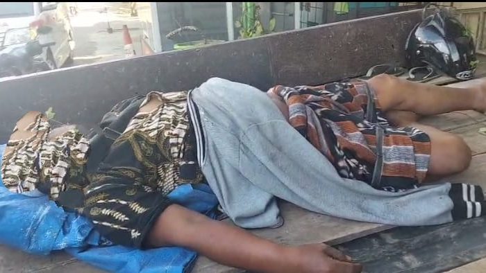 BREAKING NEWS – Kecelakaan Tunggal di Jalan Raya Rubaru, Korban Tak Sadarkan Diri