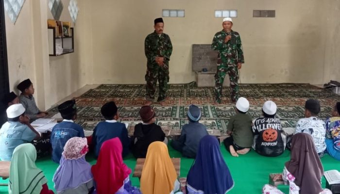 Merajut Iman dan Hati Anak-anak di TMMD Banyuwangi