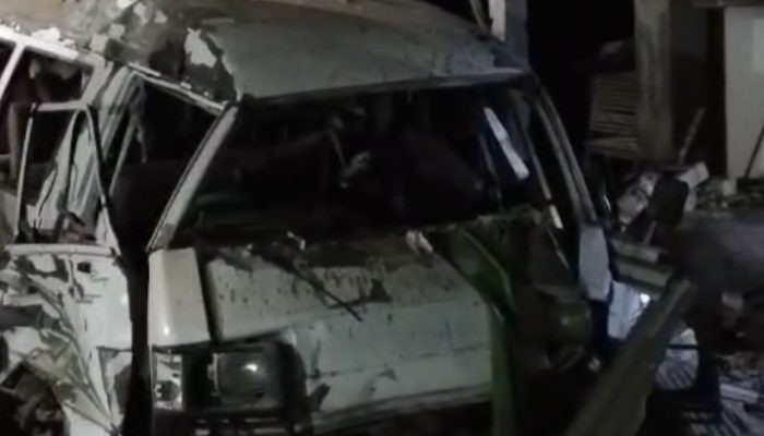 Ledakan Mobil Gegerkan Ambunten, Rumah Rusak dan Satu Warga Terluka