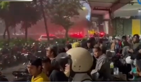 Pengamat Politik Ingatkan DPR, Demo Akan Terus Berlanjut Jika Suara Rakyat Diabaikan