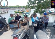 Sambangi Kawasan Dermaga Pelabuhan Muncar, Personel Satpolairud Polresta Banyuwangi Ajak Peran Masyarakat