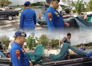 Personel Polairud Lakukan Patroli Dikawasan Dermaga Marina Boom Banyuwangi