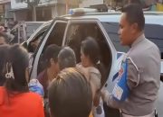 Tindakan Humanis Polantas Pengawal Gubernur Jatim Tolong Ibu Akan Melahirkan di Jalan