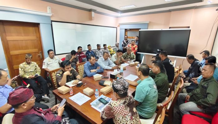 Garda Satu Kecam Kebijakan Pemkab Banyuwangi Yang Dinilai Arogan terhadap PKL