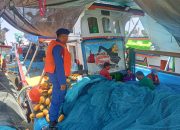 Satpolairud Polresta Banyuwangi Gelar Patroli Harkamtibmas Dikawasan Perairan Muncar