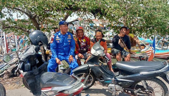 Personel Polairud Berikan Edukasi Dan Binmas Perairan