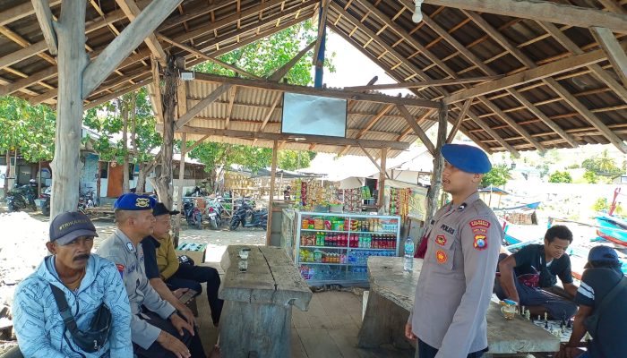 Lakukan Patroli Dan Pemantauan Dikawasan Pesisir Pantai Ini Himbuan Personel Satpolairud Polresta Banyuwangi