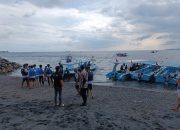 Satpolairud Polresta Banyuwangi Meningkatkan Patroli Dan Pemantauan Dikawasan Pesisir Pantai 9 IMG 20251108 WA0016