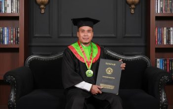 Lulus Pascasarjana, Direktur Globalindo.net Ainor Rasid Kantongi Gelar Magister Hukum UNSURI 2 IMG 20251108 WA0223