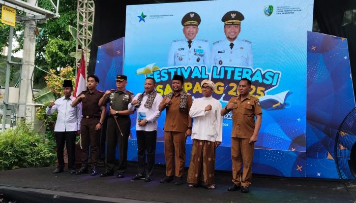 Bupati Sampang Resmikan Festival Literasi Sampang 2025