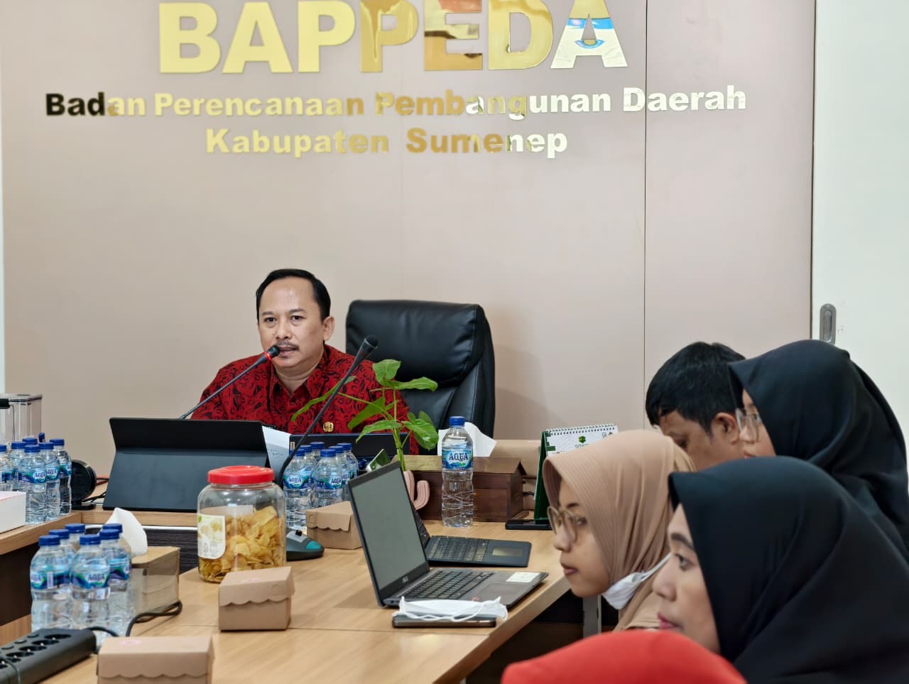 ff68f7b0 c61a 49fd ad0e c5808e079d2c